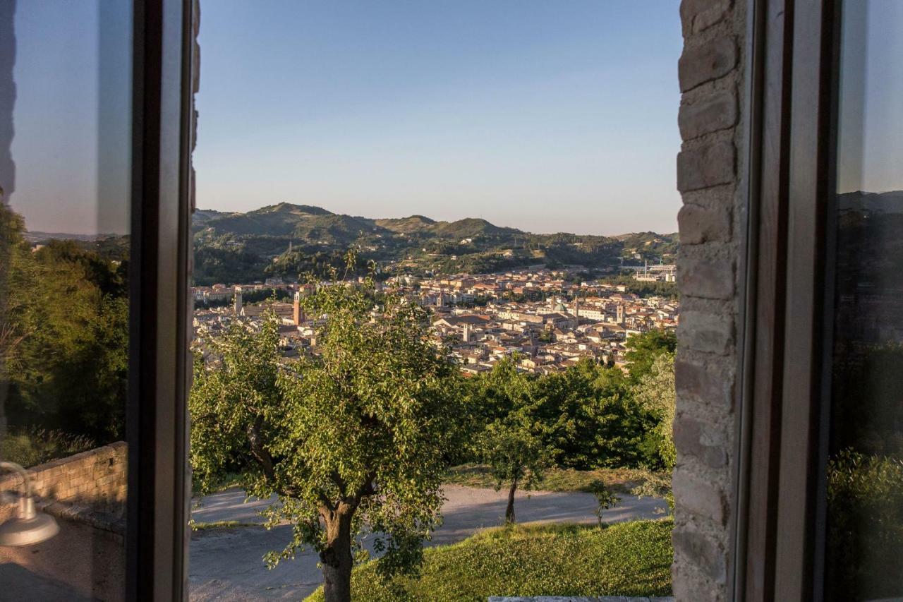 Villa Fortezza Antique Rooms Ascoli Piceno Extérieur photo